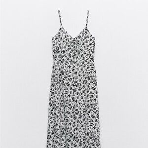 Zara Black and White Sleeveless Maxi Dress